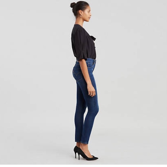 Levi’s 721 High Rise skinny jeans medium wash - Picture 3 of 5